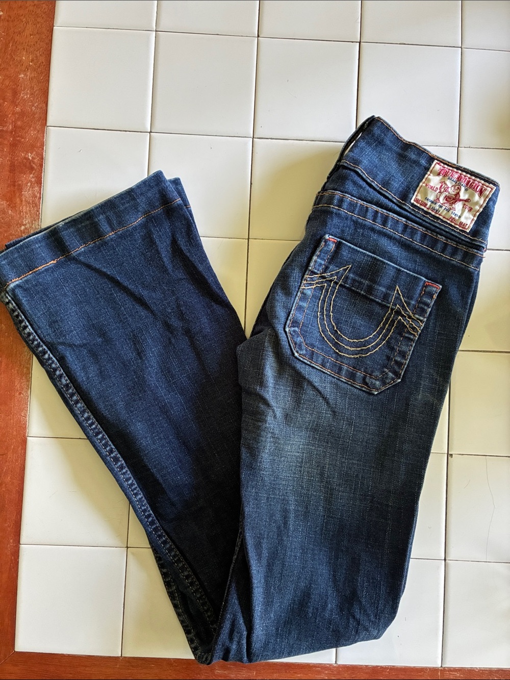 True Religion Sammy Dark Blue Women's Jeans with Signature Pocket Stitching